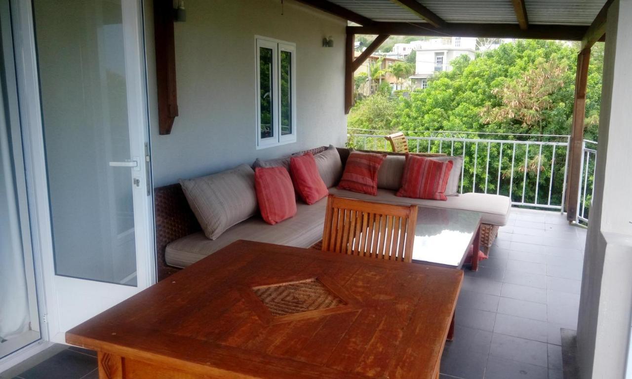 Colonial Cocoon Studio&Apartement La Gaulette Esterno foto